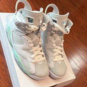 Air Jordan 6 Retro Sneakers